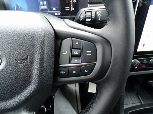 New 2025 Ford Ranger XLT w/ FX4 Off-Road Package image 18