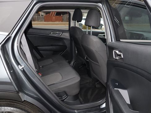 Certified 2023 Kia Sportage LX image 31