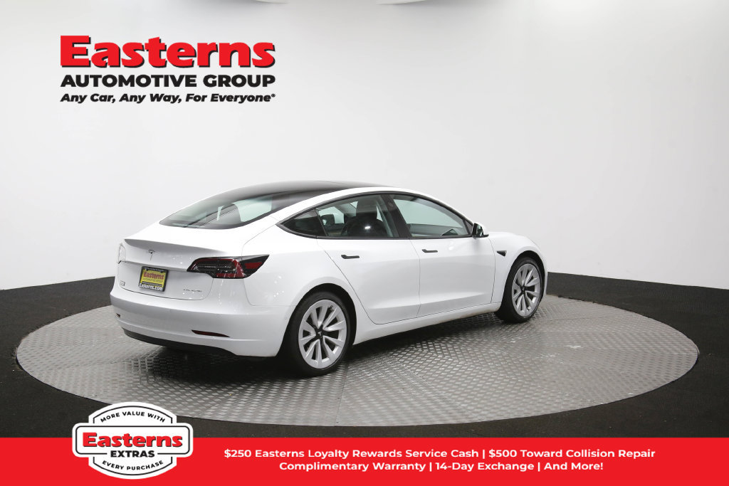 Used 2022 Tesla Model 3 Long Range AWD/4WD image 37