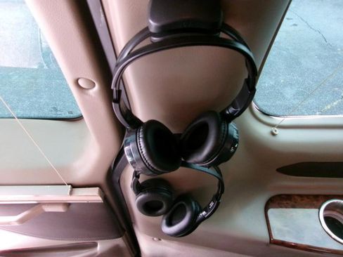 Used 2021 Ford Transit 150 Low Roof image 13