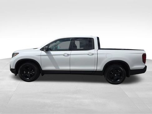 Used 2023 Honda Ridgeline Black Edition image 11