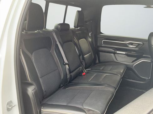 Used 2019 RAM 1500 Laramie AWD/4WD image 21