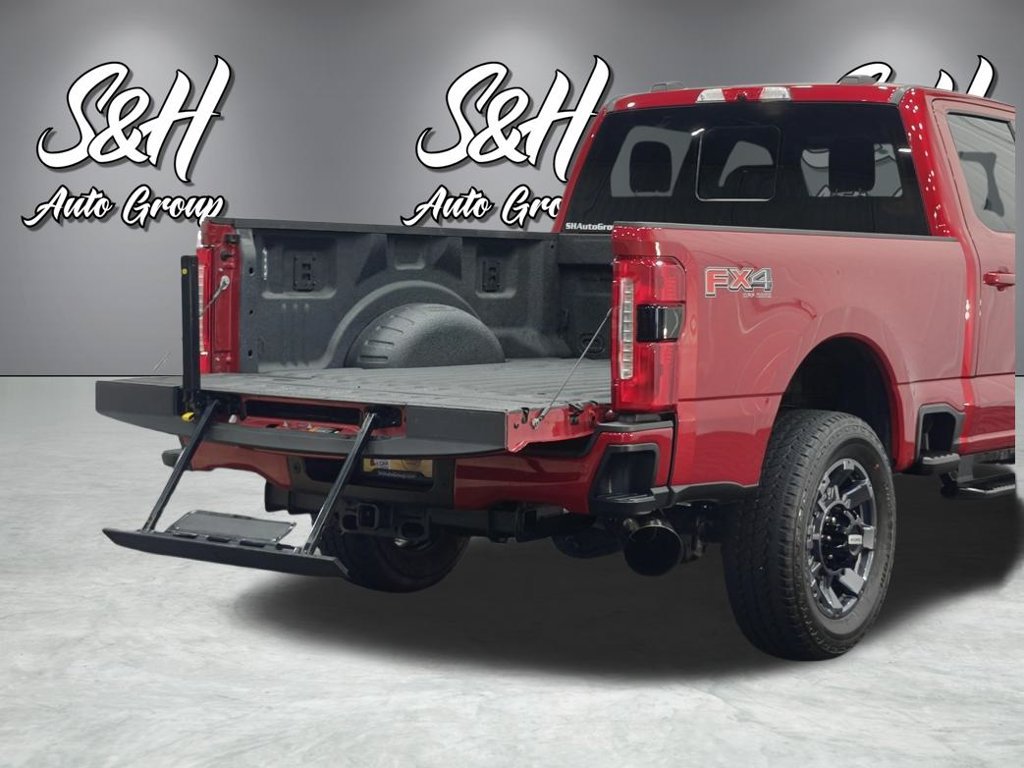 Used 2024 Ford F250 Lariat w/ Sport Appearance Package AWD/4WD image 30