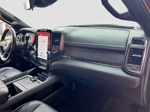 Used 2022 RAM 3500 Limited image 31