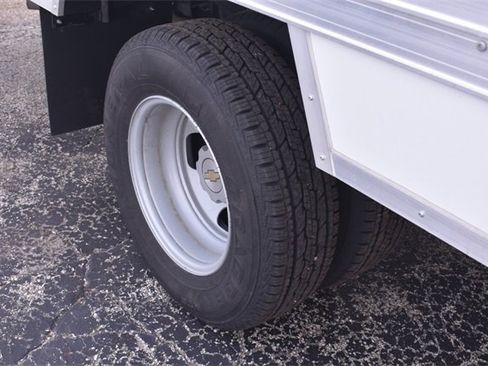 New 2025 Chevrolet Express 3500 Work Van w/ Power Convenience Package image 14