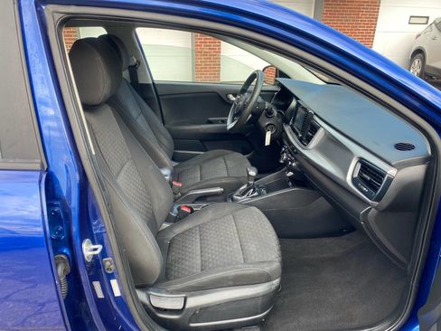 Used 2020 Kia Rio S image 11