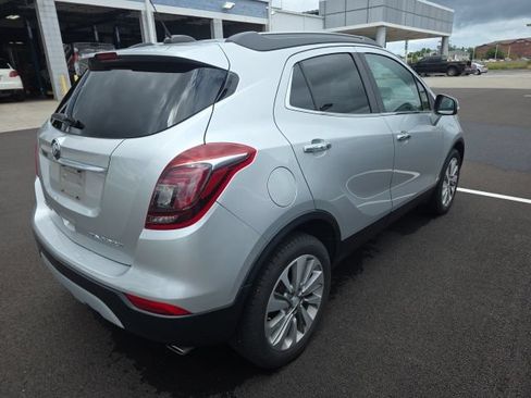 Used 2018 Buick Encore Preferred FWD image 4