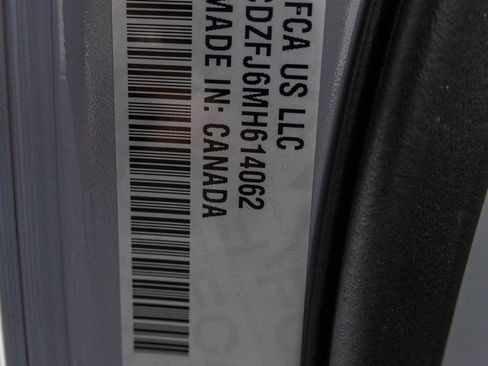 Used 2021 Dodge Challenger R/T Scat Pack image 39