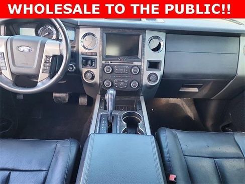 Used 2015 Ford Expedition Limited w/ Equipment Group 301A image 21