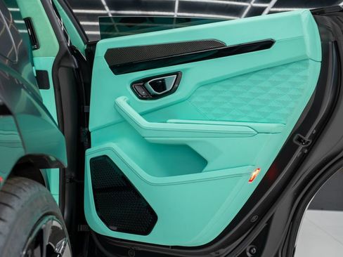 Used 2024 Lamborghini Urus S image 52