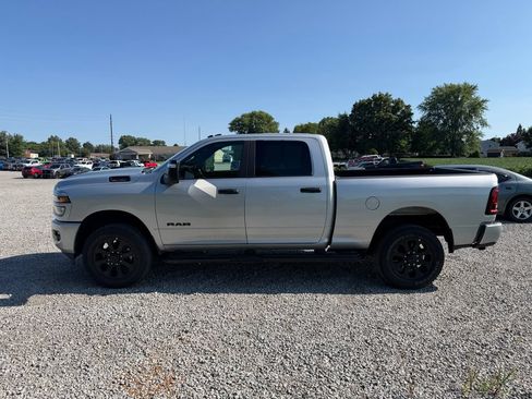 Used 2026 RAM 2500 Big Horn AWD/4WD image 4