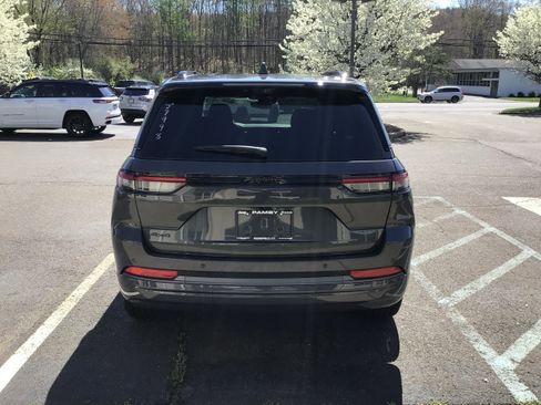 New 2026 Jeep Grand Cherokee Limited AWD/4WD image 6