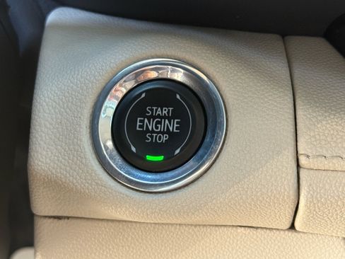 Used 2022 Buick Envision Preferred image 19