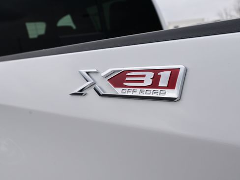 New 2026 GMC Sierra 1500 Elevation w/ Preferred Package image 12