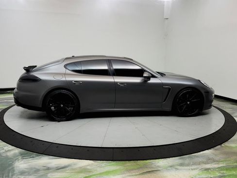 Used 2014 Porsche Panamera 4 AWD/4WD image 4