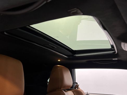 Used 2023 Dodge Challenger SRT Hellcat image 12