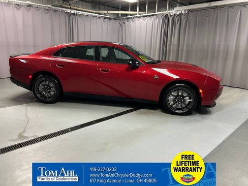 New 2026 Dodge Charger Scat Pack w/ Blacktop Package AWD/4WD image 8