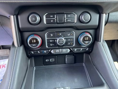 Certified 2023 Chevrolet Suburban Premier w/ Max Trailering Package AWD/4WD image 29
