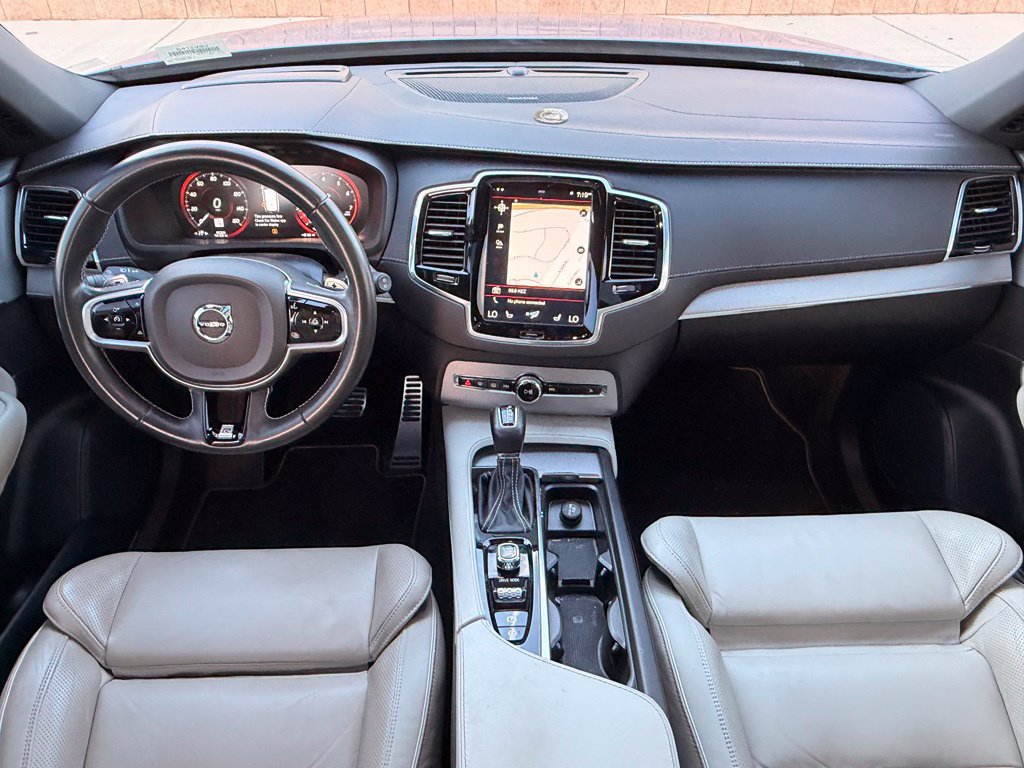 Used 2020 Volvo XC90 T6 R-Design AWD/4WD image 13