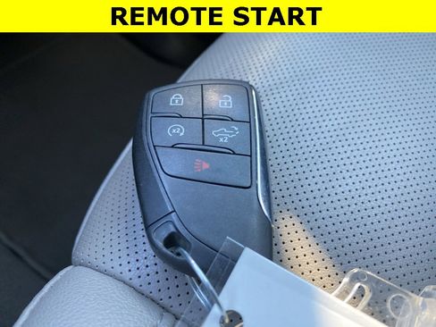 Used 2023 GMC Sierra 1500 SLT w/ SLT Premium Package image 22