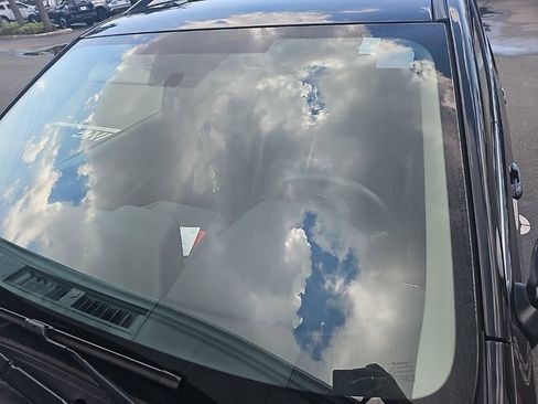 Used 2020 Subaru Forester Touring w/ Popular Package #2 image 4