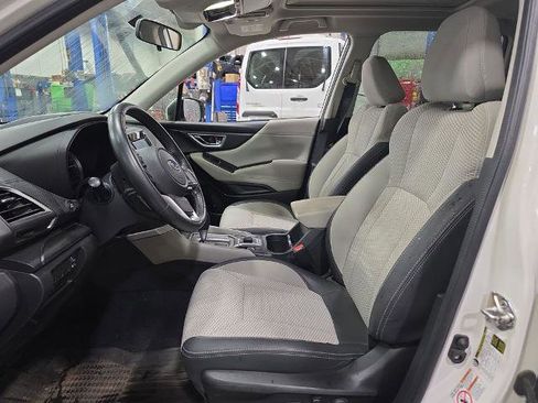 Used 2019 Subaru Forester Premium w/ All-Weather Package AWD/4WD image 22