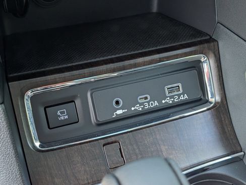 New 2026 Subaru Ascent Touring AWD/4WD image 9