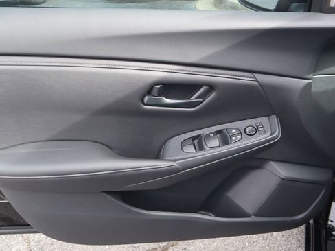 Used 2025 Nissan Sentra S image 16