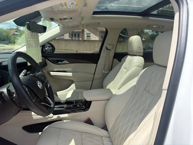 Used 2023 Buick Envision Avenir AWD/4WD image 25