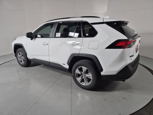 New 2025 Toyota RAV4 LE image 3