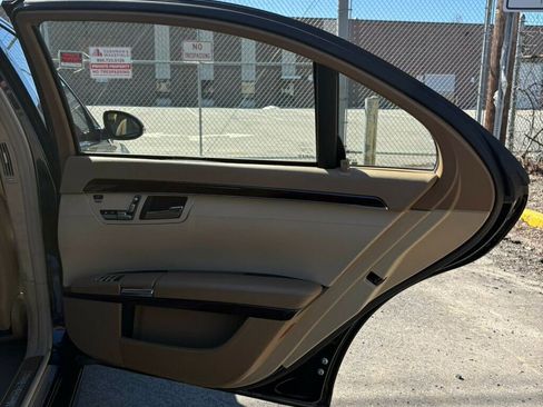 Used 2007 Mercedes-Benz S 600 image 27