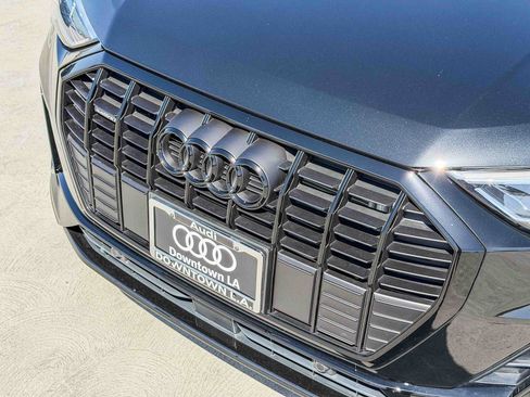 Used 2025 Audi Q3 2.0T Premium w/ Convenience Package AWD/4WD image 8