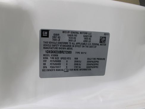 Used 2011 Chevrolet Suburban LTZ image 38