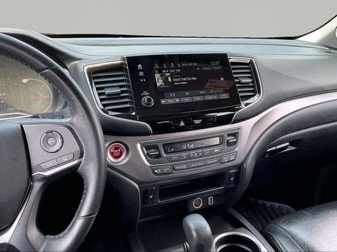 Used 2019 Honda Pilot EX-L image 9