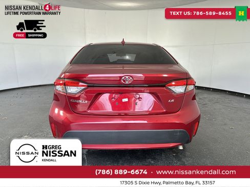 Used 2022 Toyota Corolla LE image 10
