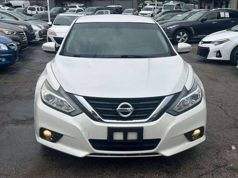 Used 2016 Nissan Altima 2.5 SL FWD image 2