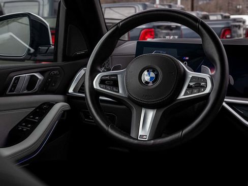 Used 2026 BMW X7 xDrive40i image 24