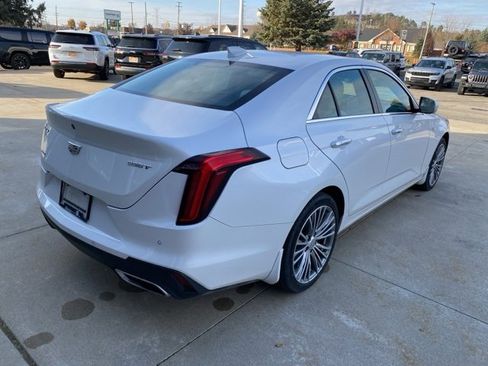 Used 2020 Cadillac CT4 Premium Luxury image 3