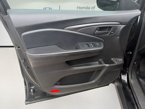 Certified 2023 Honda Passport TrailSport image 20
