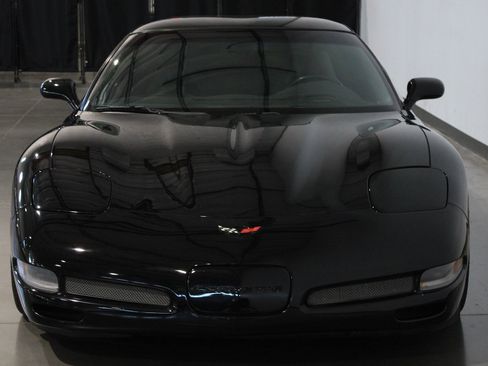 Used 2001 Chevrolet Corvette Z06 RWD image 20