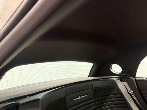 Used 2002 Ford Thunderbird image 15