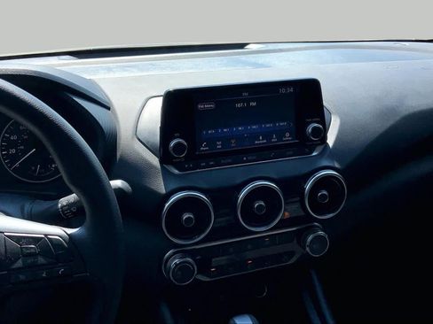 Used 2025 Nissan Sentra S FWD image 7