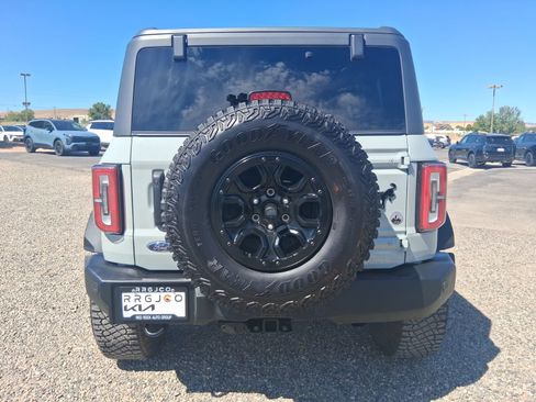 Used 2024 Ford Bronco Wildtrak AWD/4WD image 11