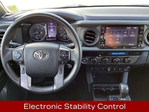 Used 2023 Toyota Tacoma TRD Off-Road image 17