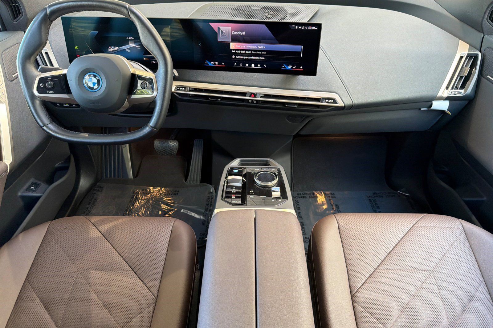 Certified 2024 BMW iX xDrive50 w/ Sport Package AWD/4WD image 17