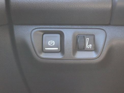 Used 2023 GMC Acadia AT4 w/ Trailering Package image 17