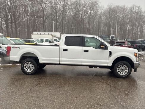 Used 2018 Ford F250 XLT image 3