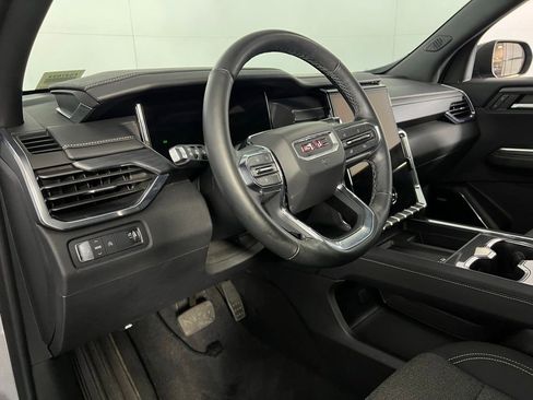 Used 2025 GMC Acadia Elevation image 21
