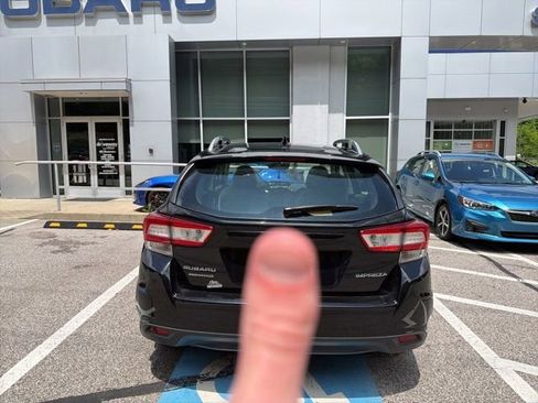 Used 2018 Subaru Impreza 2.0i Premium w/ Eyesight & BSD & Rcta AWD/4WD image 12
