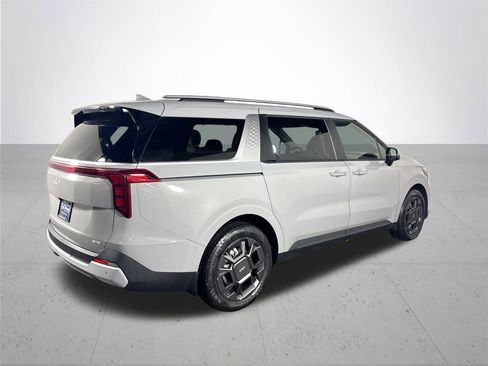 New 2026 Kia Carnival EX image 6